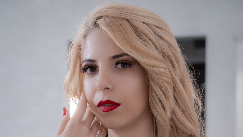 LaraJohnson