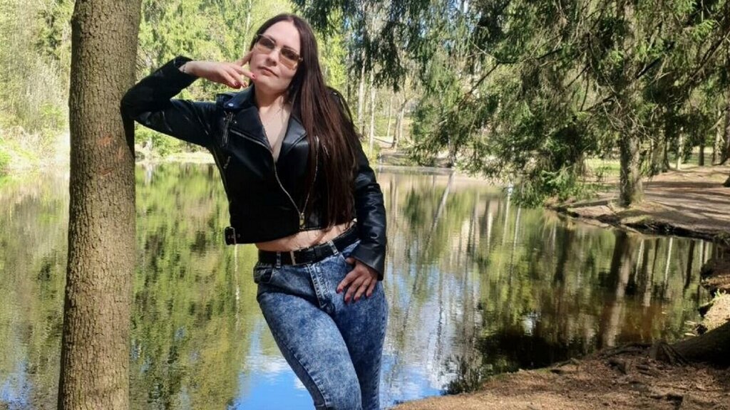 EmiliaHurrison