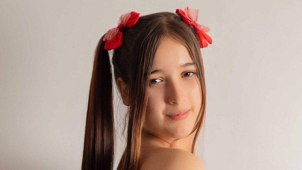 ChloeAvery