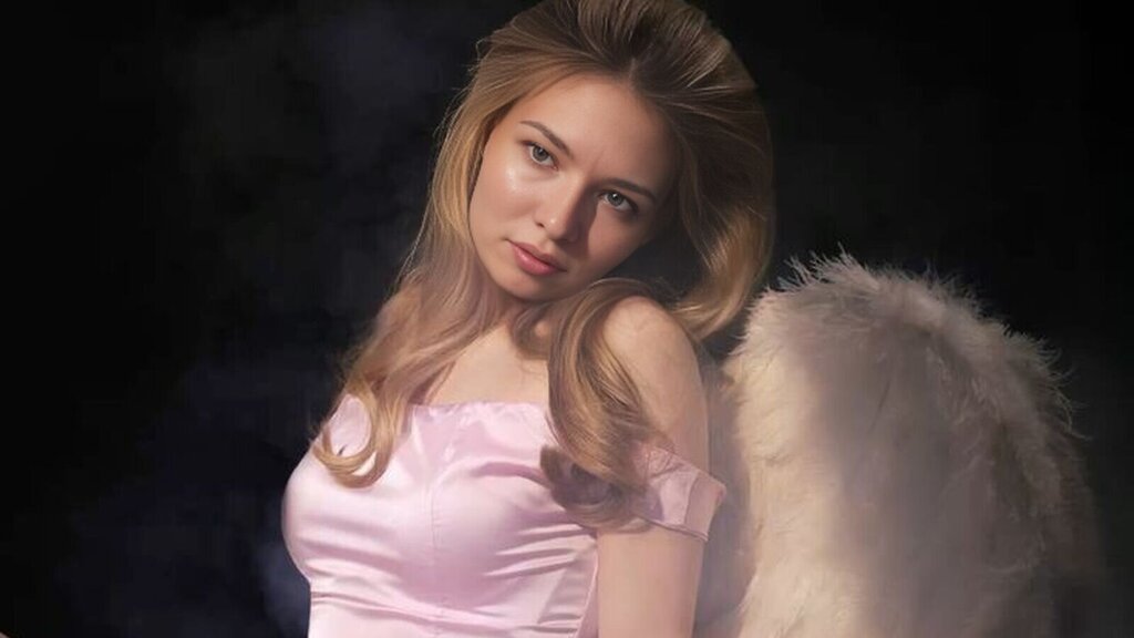 LunaLarkins
