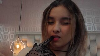 MiaSuzette